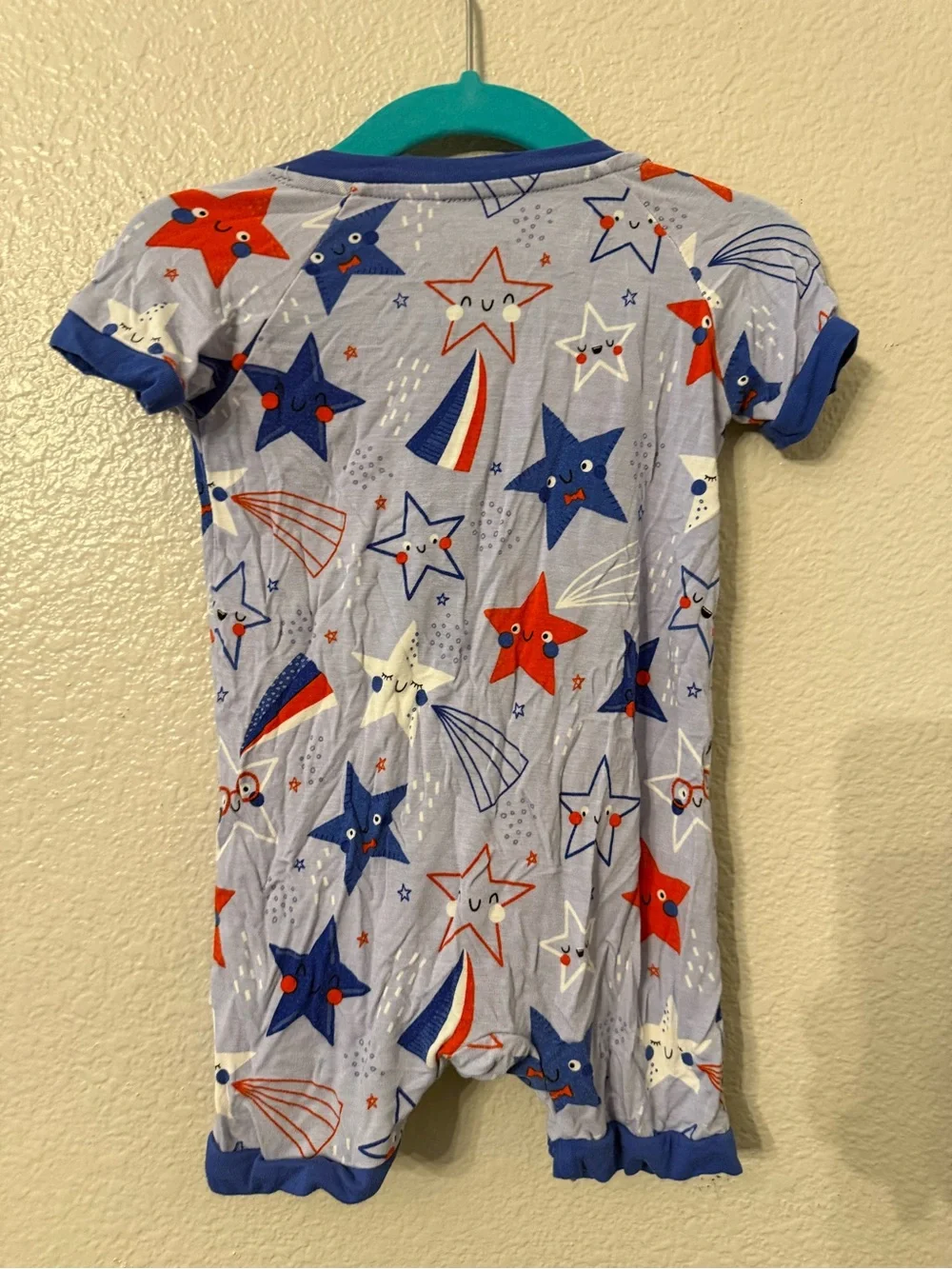 Little Sleepies Light Blue Short-Sleeve Zip Star Print One-Piece - Blue/Red/Whit